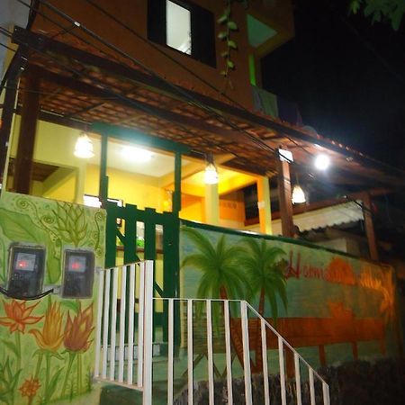 Harmoni Hostel&Pousada Abraão Esterno foto